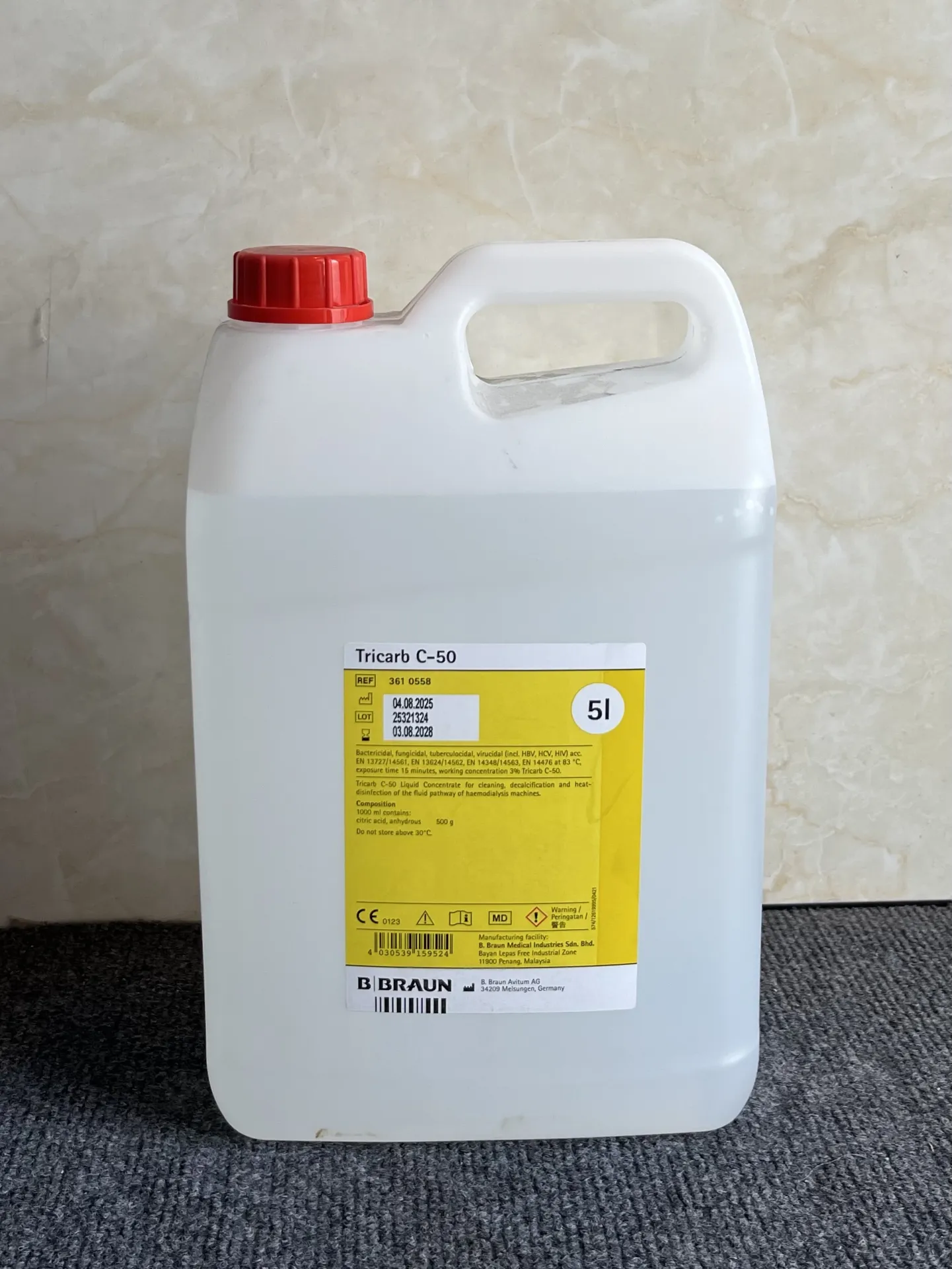 Tricarb C-50 Cleaning Concentrate — product photo